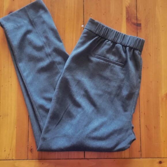 Banana Republic Hayden Pant - Gray, Elastic Back, Ankle Length - Size 10 - Picture 9 of 15